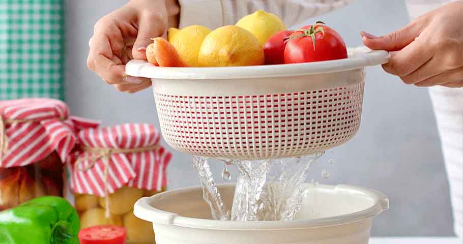 Manufacturers of Plastic Products at the Tehran Exhibition