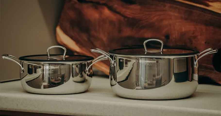 تولیدکننده نچسب‌ترین ظروف استیل در نمایشگاه خانه و آشپزخانه تهران