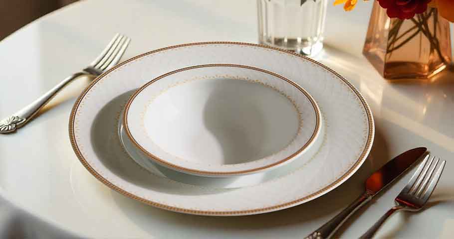 بزرگ‌ترین تولیدکننده ظروف چینی ایران در نمایشگاه خانه و آشپزخانه تهران